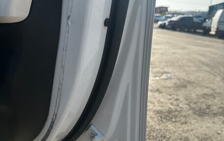 BMW 3 серия, 2011 год, 1 300 000 рублей, 34 фотография