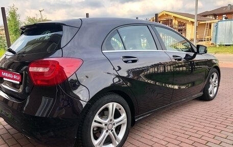 Mercedes-Benz A-Класс, 2015 год, 1 660 000 рублей, 7 фотография