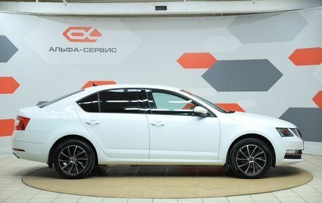 Skoda Octavia, 2017 год, 1 650 000 рублей, 4 фотография