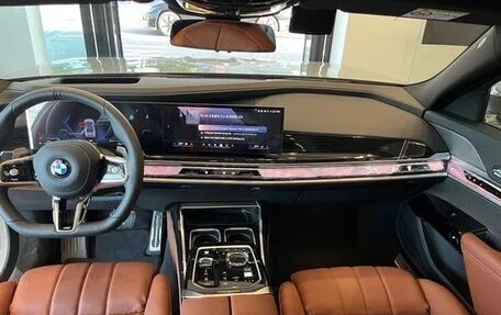 BMW 7 серия, 2024 год, 14 970 000 рублей, 8 фотография