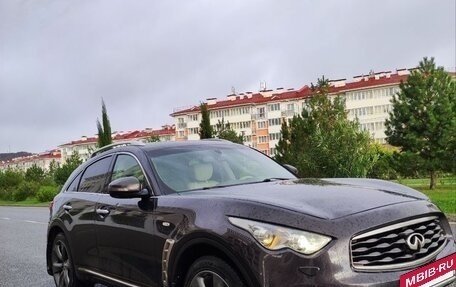 Infiniti FX II, 2008 год, 1 300 000 рублей, 17 фотография