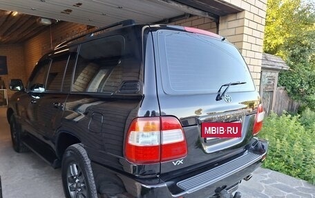 Toyota Land Cruiser 100 рестайлинг 2, 2007 год, 4 000 000 рублей, 3 фотография