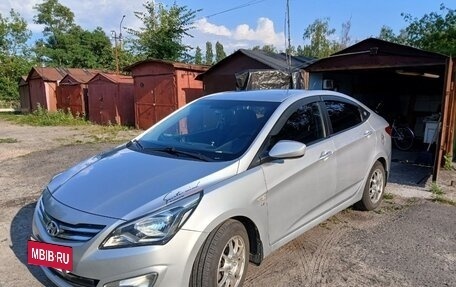 Hyundai Solaris II рестайлинг, 2014 год, 1 130 000 рублей, 2 фотография
