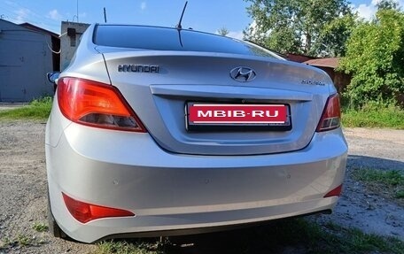 Hyundai Solaris II рестайлинг, 2014 год, 1 130 000 рублей, 12 фотография
