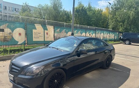 Mercedes-Benz E-Класс, 2010 год, 1 700 000 рублей, 3 фотография