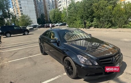 Mercedes-Benz E-Класс, 2010 год, 1 700 000 рублей, 5 фотография