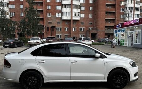 Volkswagen Polo VI (EU Market), 2011 год, 750 000 рублей, 8 фотография