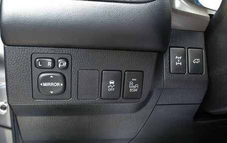 Toyota RAV4, 2014 год, 1 995 000 рублей, 22 фотография