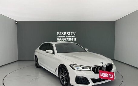 BMW 5 серия, 2021 год, 3 319 015 рублей, 2 фотография