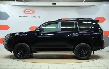Toyota Land Cruiser Prado 150 рестайлинг 2, 2020 год, 5 490 000 рублей, 8 фотография