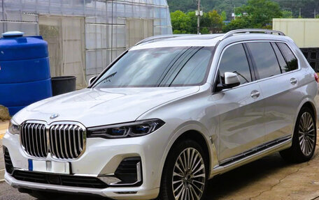 BMW X7, 2022 год, 8 300 000 рублей, 2 фотография