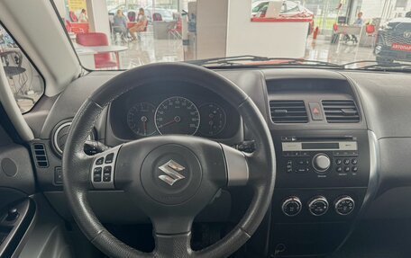Suzuki SX4 II рестайлинг, 2008 год, 649 000 рублей, 16 фотография
