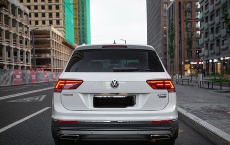 Volkswagen Tiguan II, 2017 год, 2 800 000 рублей, 2 фотография