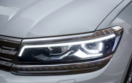 Volkswagen Tiguan II, 2017 год, 2 800 000 рублей, 27 фотография