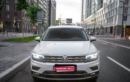 Volkswagen Tiguan II, 2017 год, 2 800 000 рублей, 28 фотография