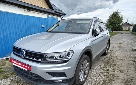 Volkswagen Tiguan II, 2019 год, 1 850 000 рублей, 3 фотография