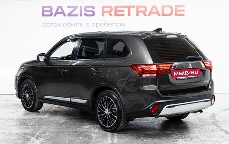 Mitsubishi Outlander III рестайлинг 3, 2019 год, 2 015 000 рублей, 7 фотография