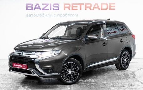 Mitsubishi Outlander III рестайлинг 3, 2019 год, 2 015 000 рублей, 1 фотография