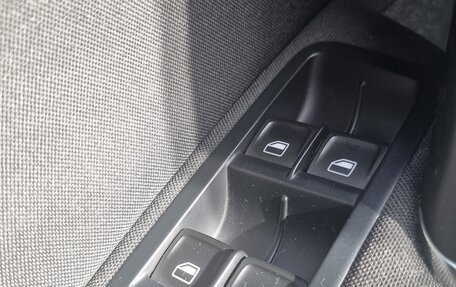 Volkswagen Golf VII, 2013 год, 1 390 000 рублей, 24 фотография