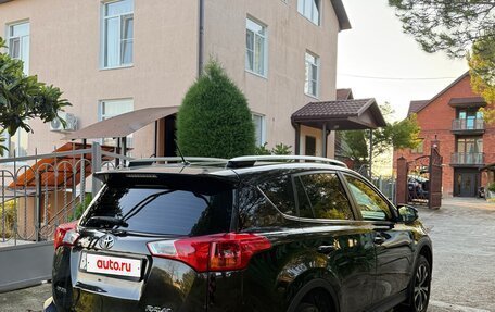 Toyota RAV4, 2014 год, 1 900 000 рублей, 5 фотография