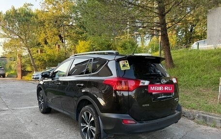 Toyota RAV4, 2014 год, 1 900 000 рублей, 6 фотография