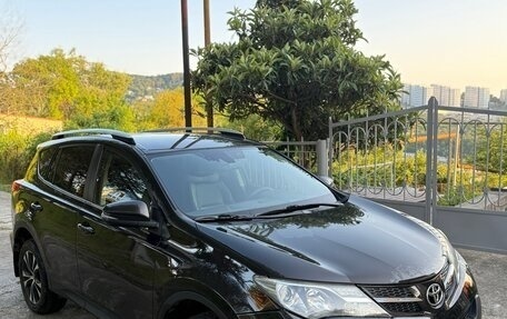 Toyota RAV4, 2014 год, 1 900 000 рублей, 7 фотография