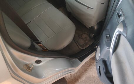 Toyota RAV4, 2004 год, 490 000 рублей, 15 фотография