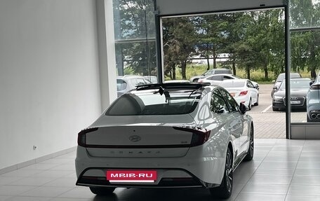 Hyundai Sonata VIII, 2020 год, 3 000 000 рублей, 6 фотография