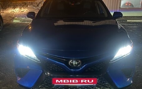 Toyota Camry, 2019 год, 2 820 000 рублей, 4 фотография