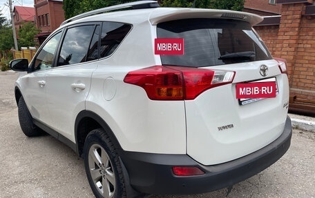 Toyota RAV4, 2014 год, 1 800 000 рублей, 6 фотография