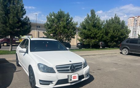 Mercedes-Benz C-Класс, 2013 год, 1 800 000 рублей, 4 фотография