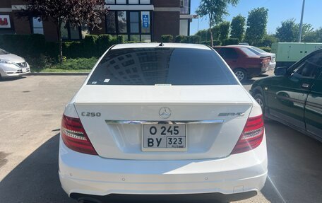 Mercedes-Benz C-Класс, 2013 год, 1 800 000 рублей, 2 фотография