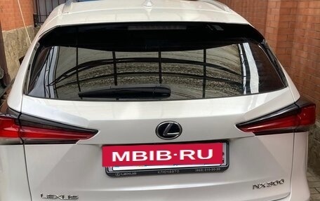 Lexus NX I, 2018 год, 3 500 000 рублей, 3 фотография