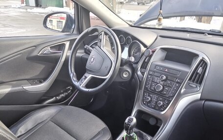 Opel Astra J, 2011 год, 750 000 рублей, 12 фотография