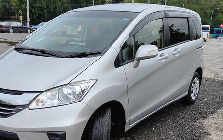 Honda Freed I, 2016 год, 1 330 000 рублей, 5 фотография