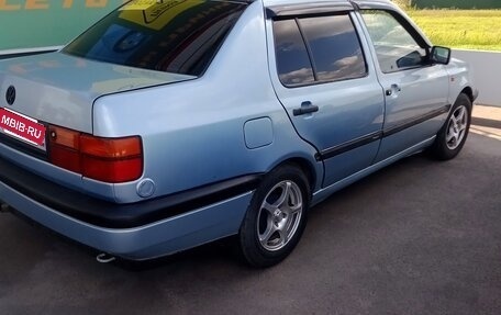 Volkswagen Vento, 1993 год, 260 000 рублей, 6 фотография