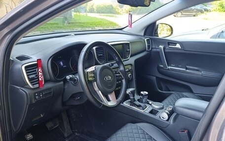 KIA Sportage IV рестайлинг, 2019 год, 2 300 000 рублей, 9 фотография