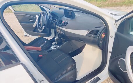 Renault Megane III, 2011 год, 796 000 рублей, 10 фотография