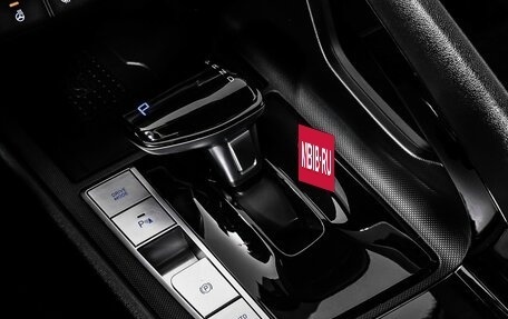 Hyundai Elantra, 2023 год, 2 079 000 рублей, 19 фотография