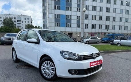 Volkswagen Golf VI, 2011 год, 990 000 рублей, 1 фотография