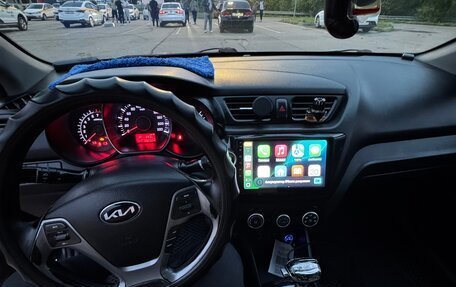 KIA Rio III рестайлинг, 2015 год, 530 000 рублей, 17 фотография
