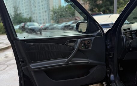 Mercedes-Benz E-Класс, 2000 год, 550 000 рублей, 6 фотография