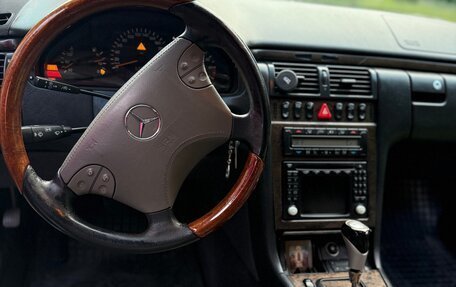Mercedes-Benz E-Класс, 2000 год, 550 000 рублей, 8 фотография