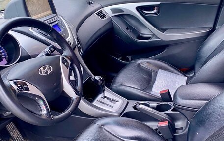 Hyundai Avante, 2011 год, 895 000 рублей, 9 фотография