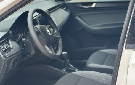 Skoda Rapid II, 2021 год, 1 345 000 рублей, 6 фотография