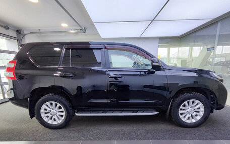 Toyota Land Cruiser Prado 150 рестайлинг 2, 2014 год, 3 582 000 рублей, 4 фотография