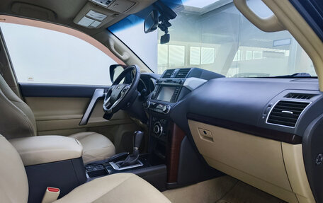 Toyota Land Cruiser Prado 150 рестайлинг 2, 2014 год, 3 582 000 рублей, 11 фотография