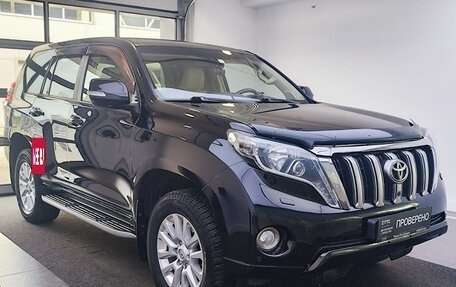 Toyota Land Cruiser Prado 150 рестайлинг 2, 2014 год, 3 582 000 рублей, 3 фотография