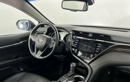 Toyota Camry, 2019 год, 2 880 000 рублей, 14 фотография