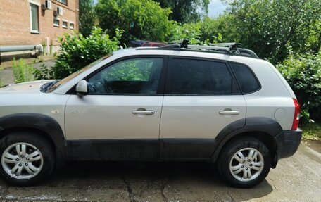 Hyundai Tucson III, 2007 год, 900 000 рублей, 10 фотография